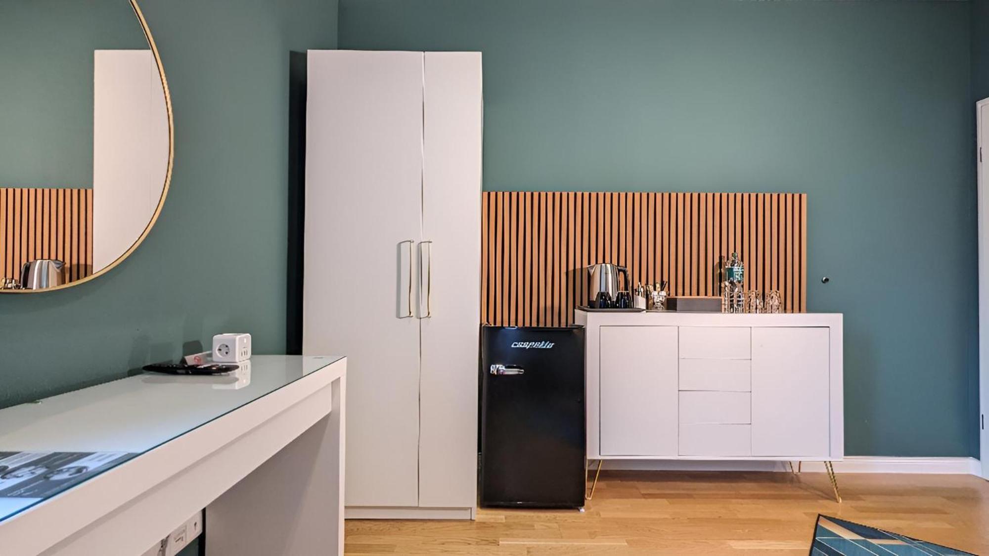 ברלין 3 Rooms - Zimmervermietung Naehe Flughafen Ber - Gratis Wlan, Parken & Netflix מראה חיצוני תמונה